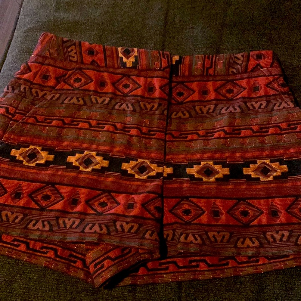 BCBG GENERATION WOMENS SHORTS - Picture 1 of 4
